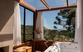 Cabana com Vista Incrível no Morro da Igreja